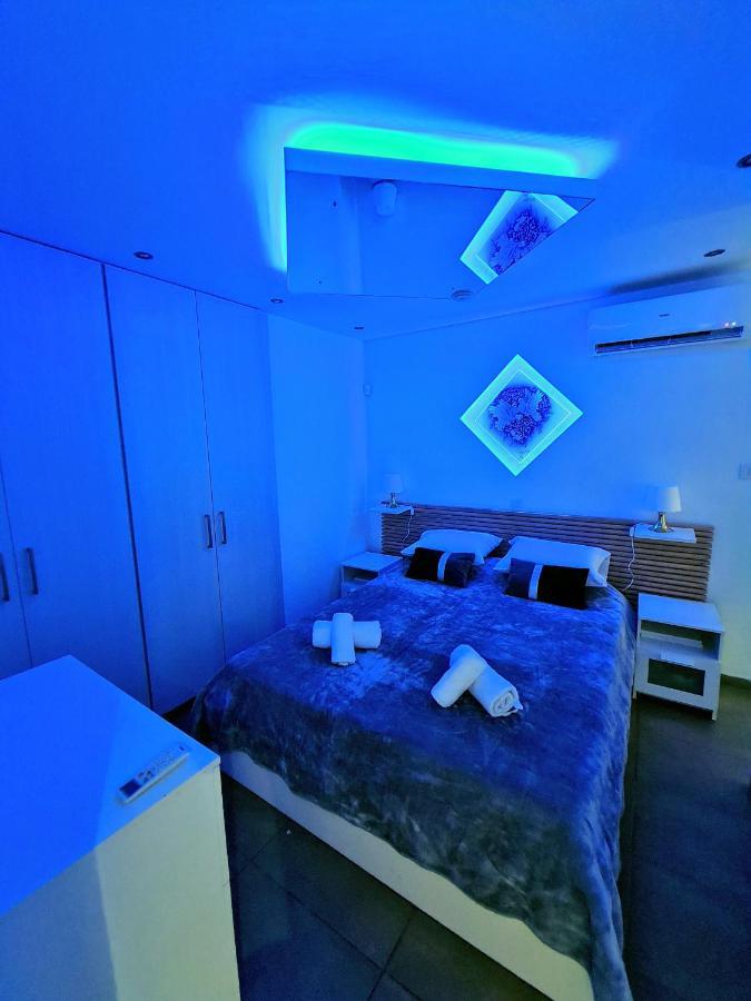 Hidden Lights Deluxe Apartment Ayia Napa Exterior photo