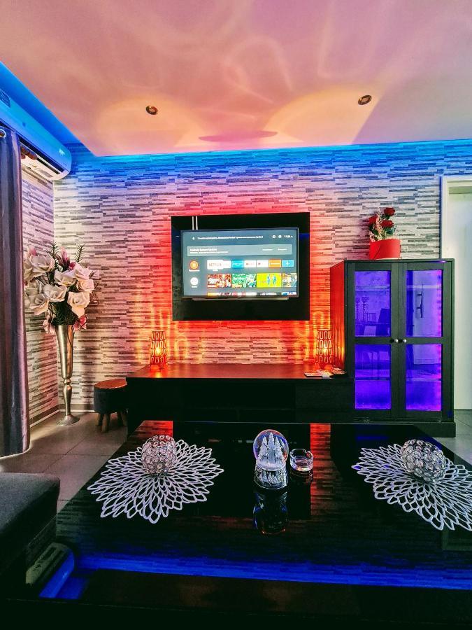 Hidden Lights Deluxe Apartment Ayia Napa Exterior photo